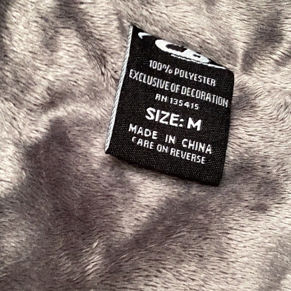 Sport CB drawstring hooded red rain jacket, size M, zip pockets - Picture 6 of 6